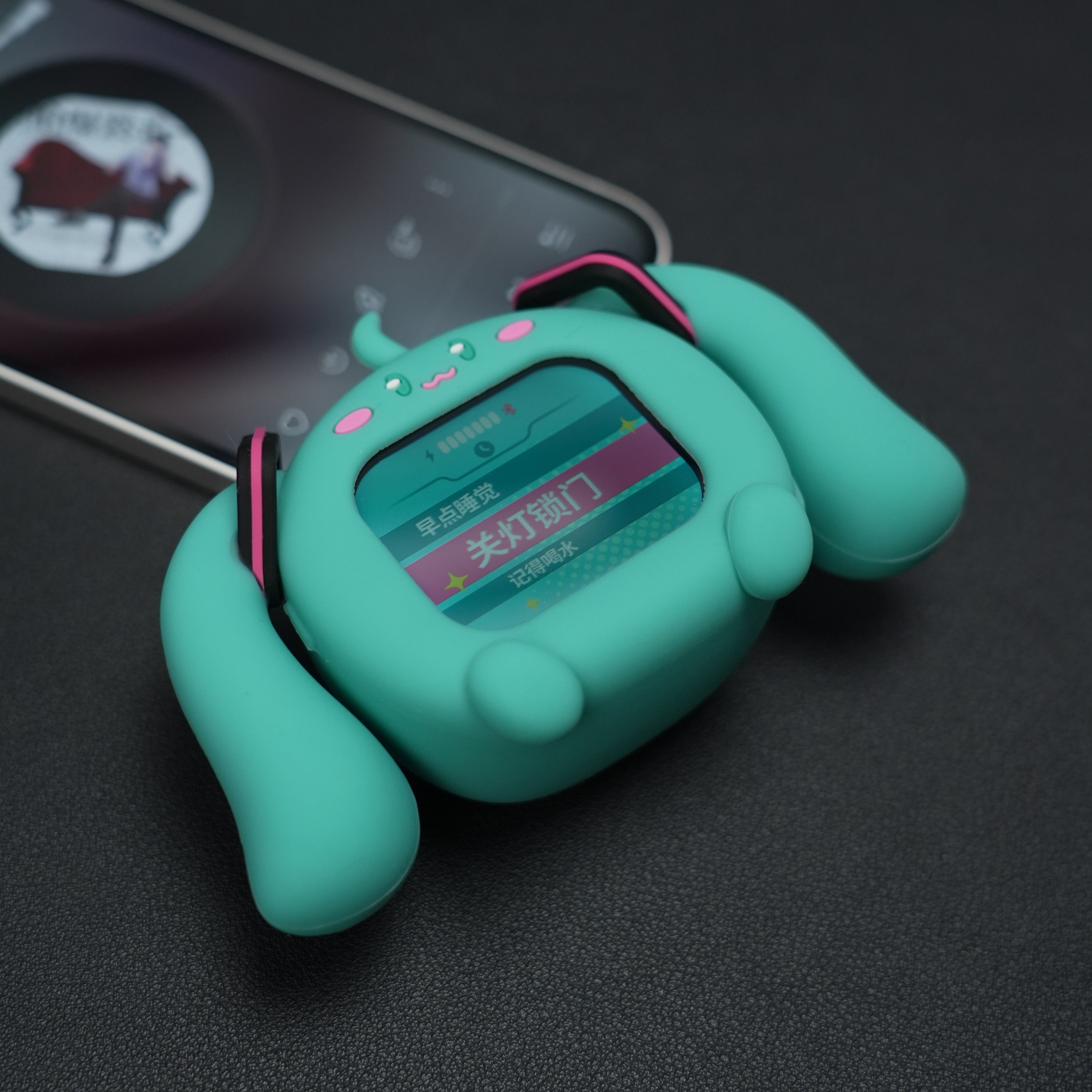 ビリビリグッズ 初音ミク CUBE FACE LCDタッチスクリーン Bluetooth Airpods
